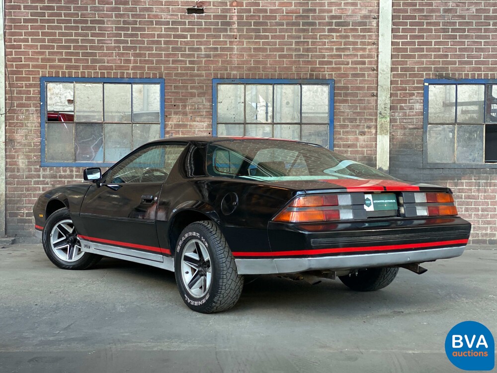 Chevrolet Camaro 5.0 Z28E 163PS -Org. NL-1982, HV-11-LG.