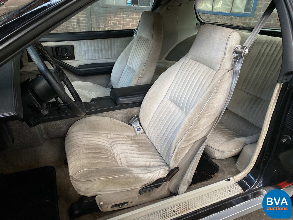 Chevrolet Camaro 5.0 Z28E 163PS -Org. NL-1982, HV-11-LG.