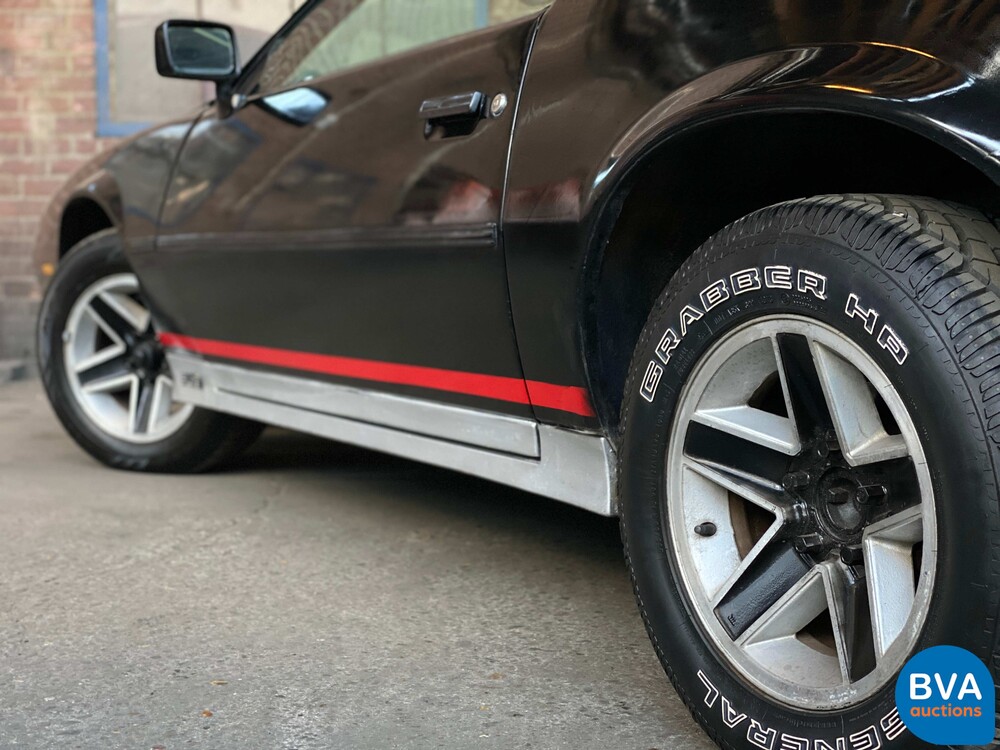 Chevrolet Camaro 5.0 Z28E 163PS -Org. NL-1982, HV-11-LG.