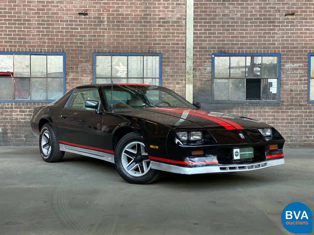 Chevrolet Camaro 5.0 Z28E 163PS -Org. NL-1982, HV-11-LG.
