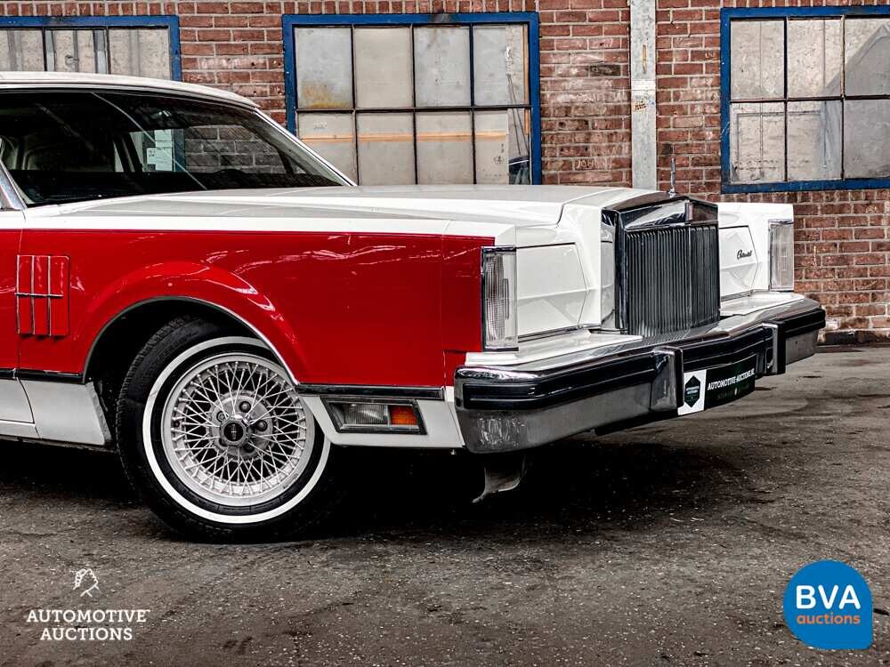 Lincoln Continental Mark VI 2D Coupe ''Bill Blass'' Edition 199hp 1982.