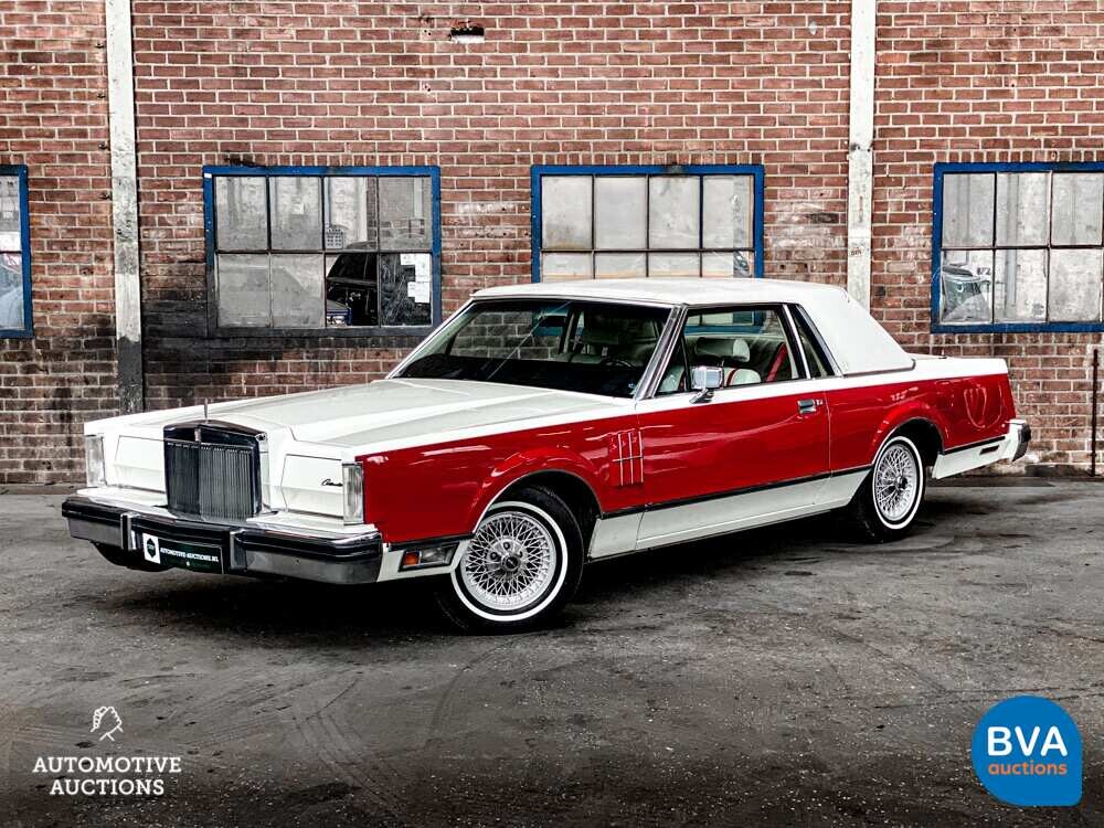 Lincoln Continental Mark VI 2D Coupe ''Bill Blass'' Edition 199hp 1982.