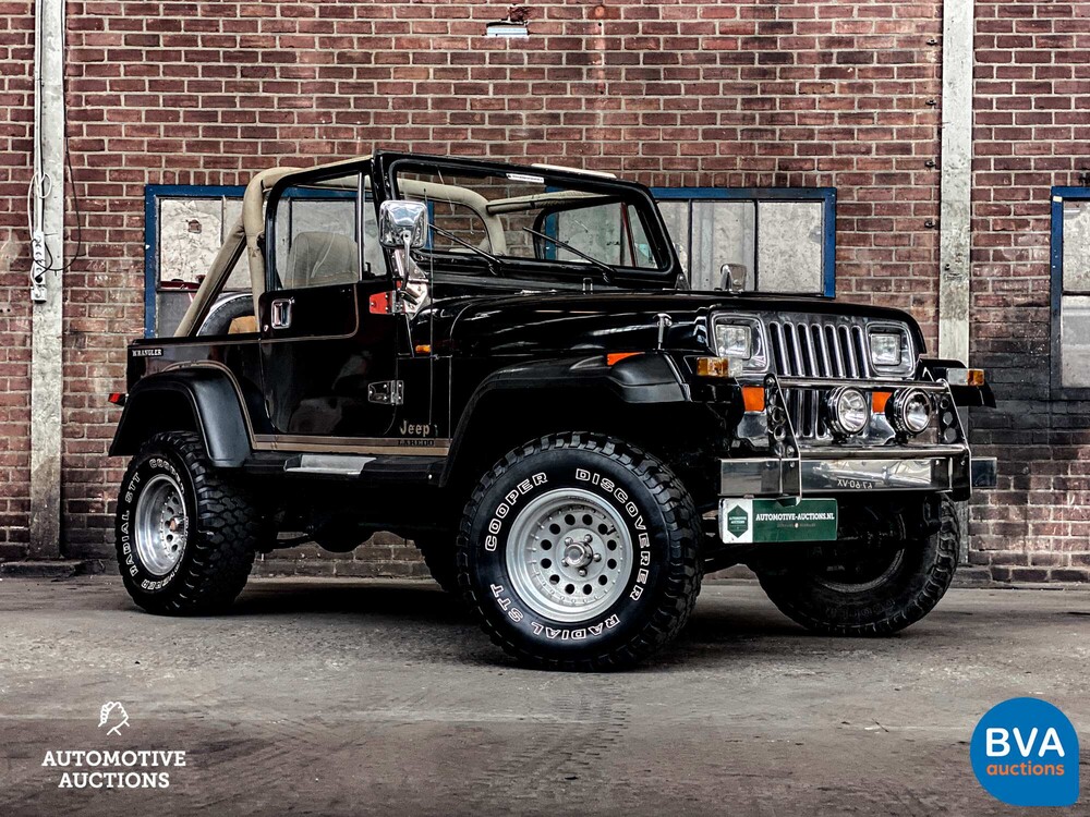 Jeep Wrangler Laredo 2.5 121pk Org. Nederlands 1989, XN-71-SY