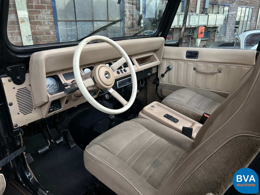 Jeep Wrangler Laredo 2.5 121pk Org. Nederlands 1989, XN-71-SY