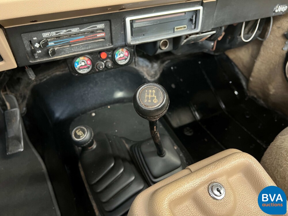 Jeep Wrangler Laredo 2.5 121pk Org. Nederlands 1989, XN-71-SY