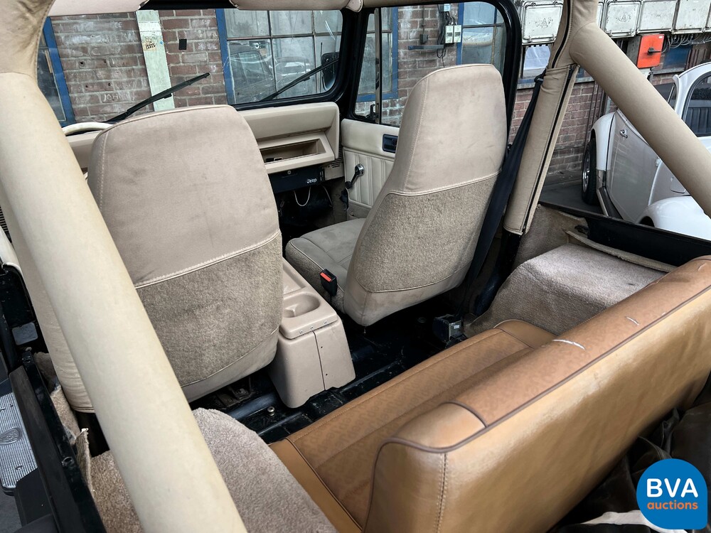 Jeep Wrangler Laredo 2.5 121pk Org. Nederlands 1989, XN-71-SY