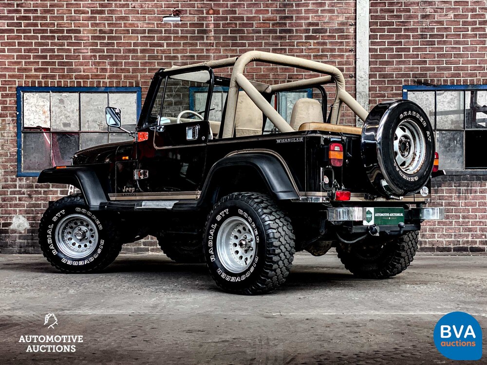 Jeep Wrangler Laredo 2.5 121pk Org. Nederlands 1989, XN-71-SY