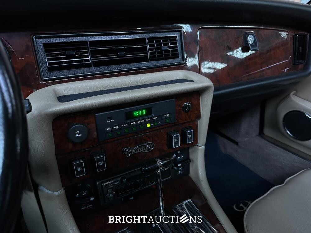 Daimler Double Six 6.0 V12 U9 318pk 1988, 91-HV-BN Youngtimer