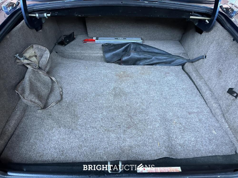 Daimler Double Six 6.0 V12 U9 318pk 1988, 91-HV-BN Youngtimer