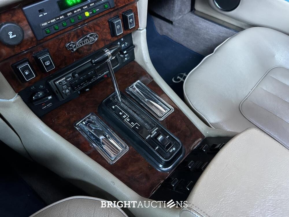 Daimler Double Six 6.0 V12 U9 318pk 1988, 91-HV-BN Youngtimer