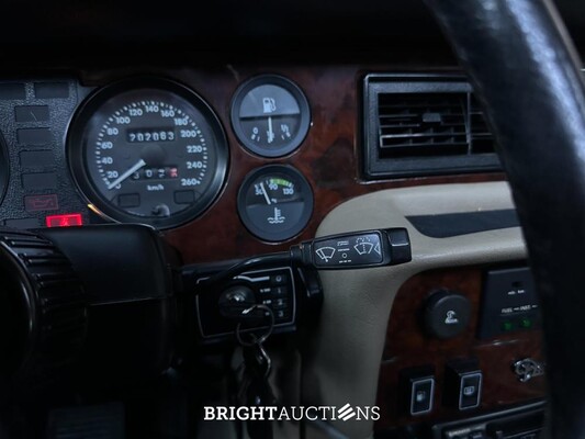 Daimler Double Six 6.0 V12 U9 318pk 1988, 91-HV-BN Youngtimer