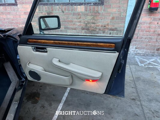Daimler Double Six 6.0 V12 U9 318pk 1988, 91-HV-BN Youngtimer