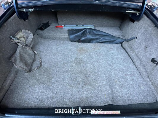 Daimler Double Six 6.0 V12 U9 318pk 1988, 91-HV-BN Youngtimer