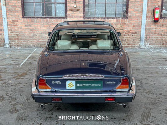 Daimler Double Six 6.0 V12 U9 318pk 1988, 91-HV-BN Youngtimer