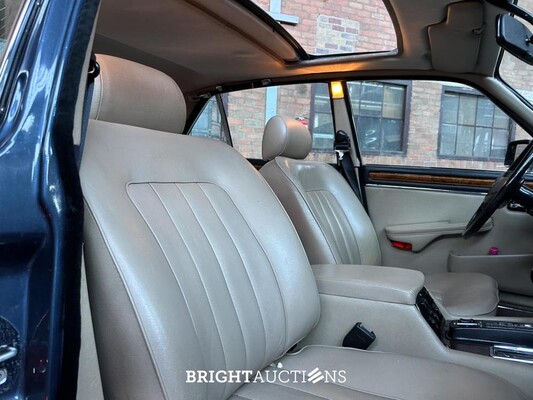 Daimler Double Six 6.0 V12 U9 318pk 1988, 91-HV-BN Youngtimer