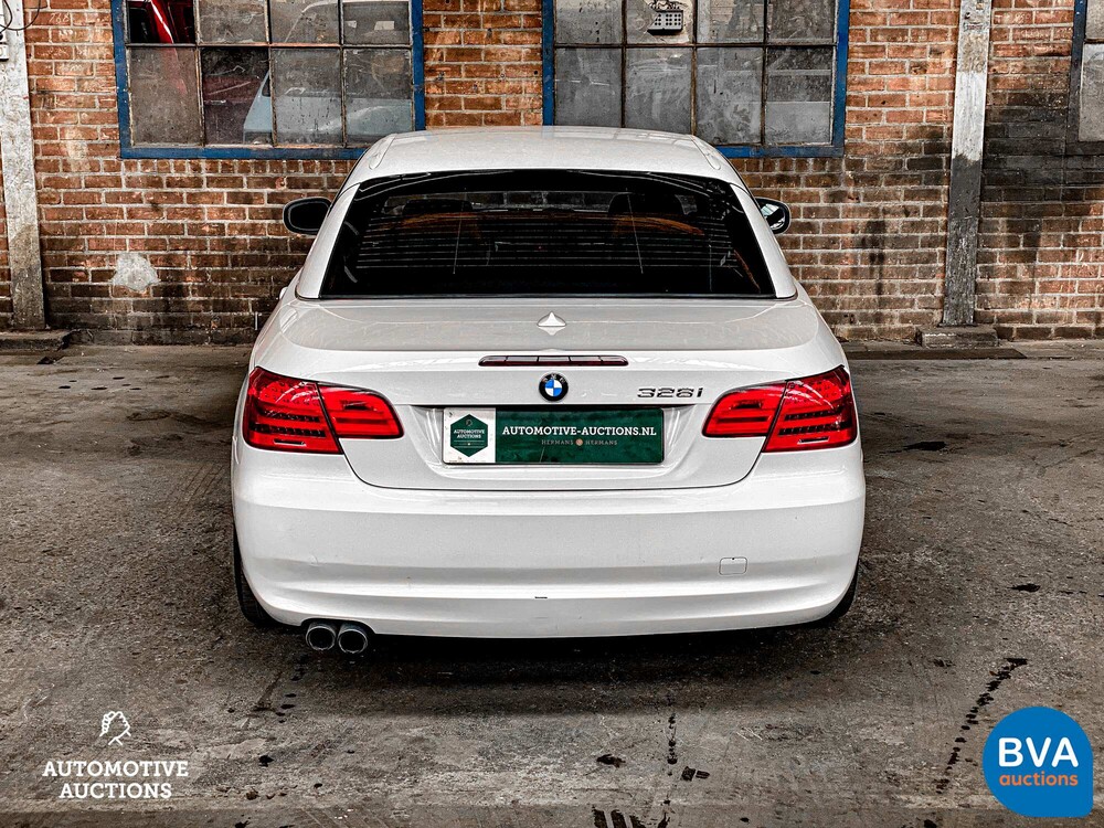 BMW 328i Cabriolet 218pk 3-Serie 2013, R-544-BX