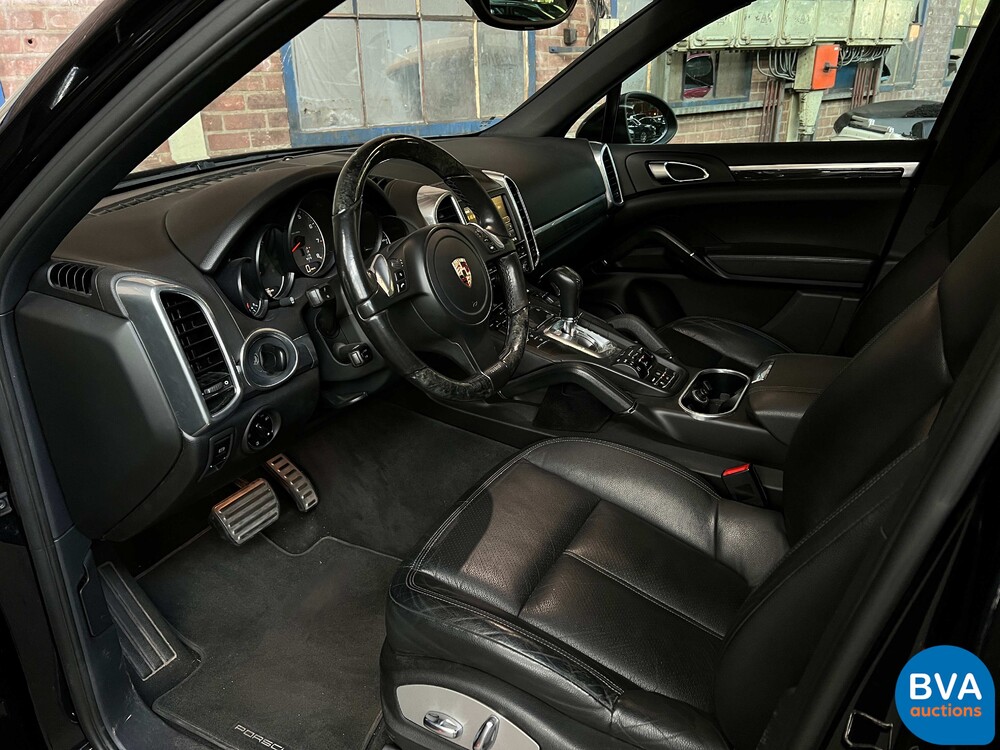 Porsche Cayenne S 4.8 V8 400pk 2010, 07-RFT-8