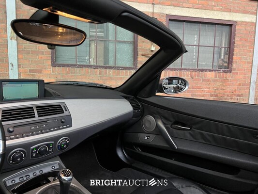 BMW Z4 Roadster 3.0i S 231pk 2004 (Hardtop + Softtop) Origineel-NL, 36-NV-HZ Youngtimer