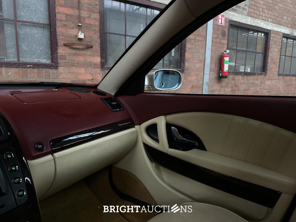 Maserati Quattroporte 4.2 V8 400PK 2004 Youngtimer (66.000 km)