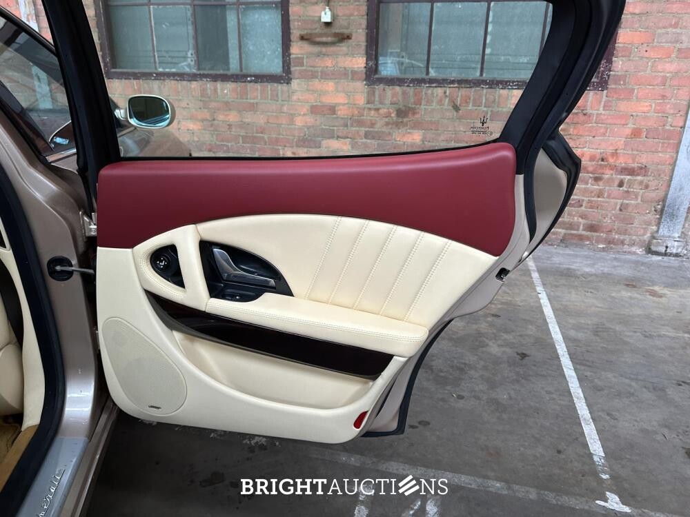 Maserati Quattroporte 4.2 V8 400PK 2004 Youngtimer (66.000 km)