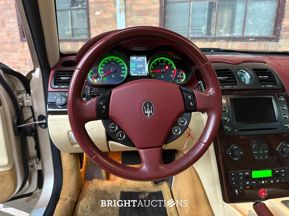 Maserati Quattroporte 4.2 V8 400PK 2004 Youngtimer (66.000 km)