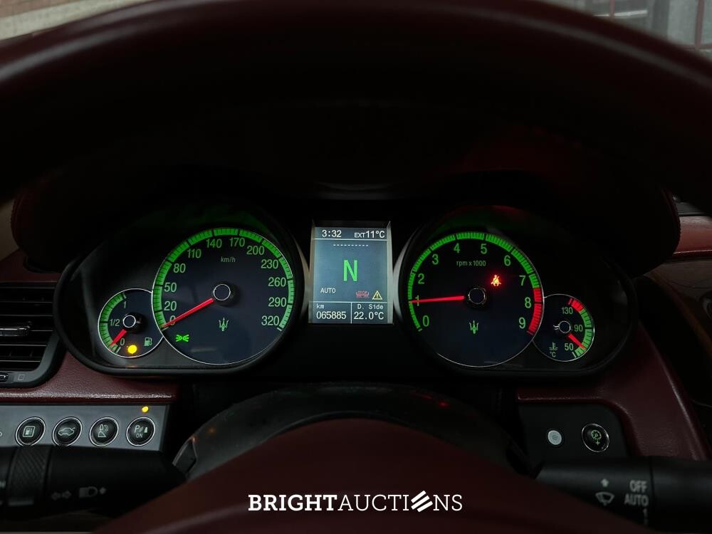 Maserati Quattroporte 4.2 V8 400PK 2004 Youngtimer (66.000 km)