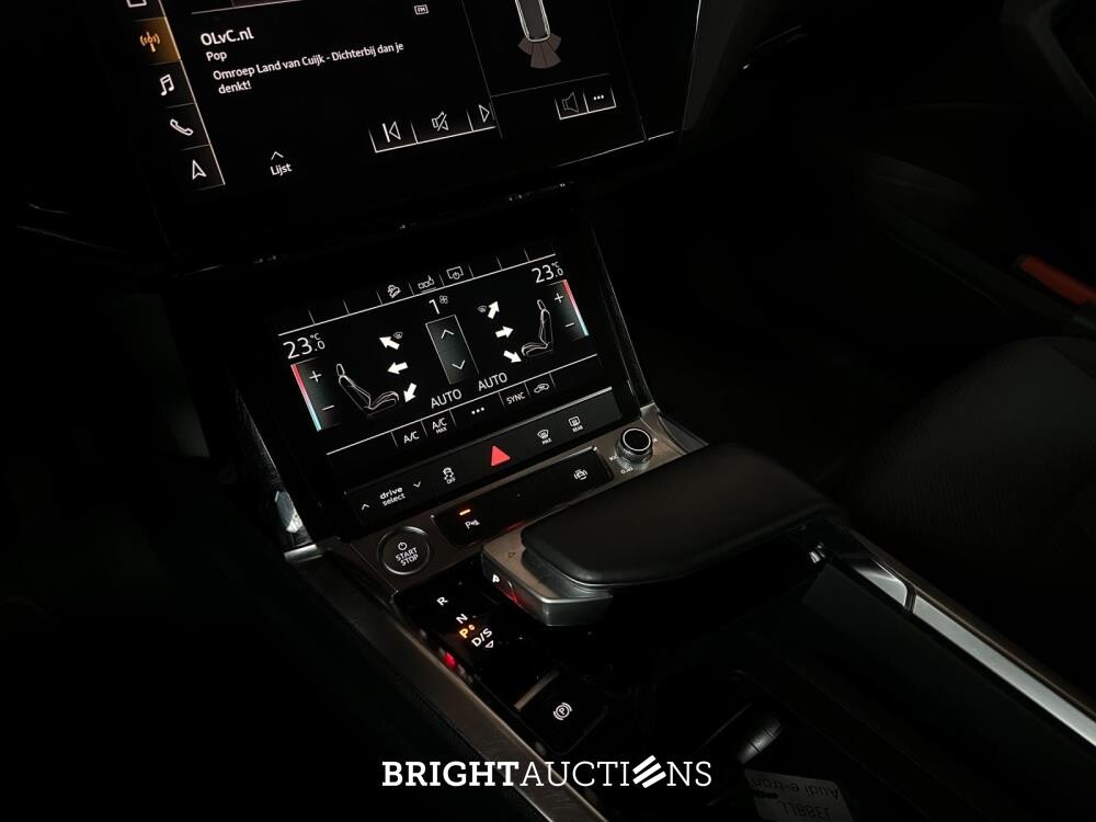 Audi e-tron 50 Quattro Edition 71 kWh 313pk 2020 (Origineel-NL), J-388-LL