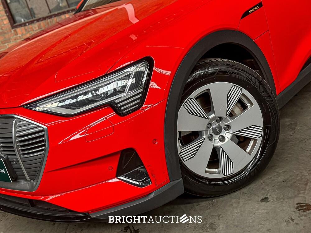 Audi e-tron 50 Quattro Edition 71 kWh 313pk 2020 (Origineel-NL), J-388-LL