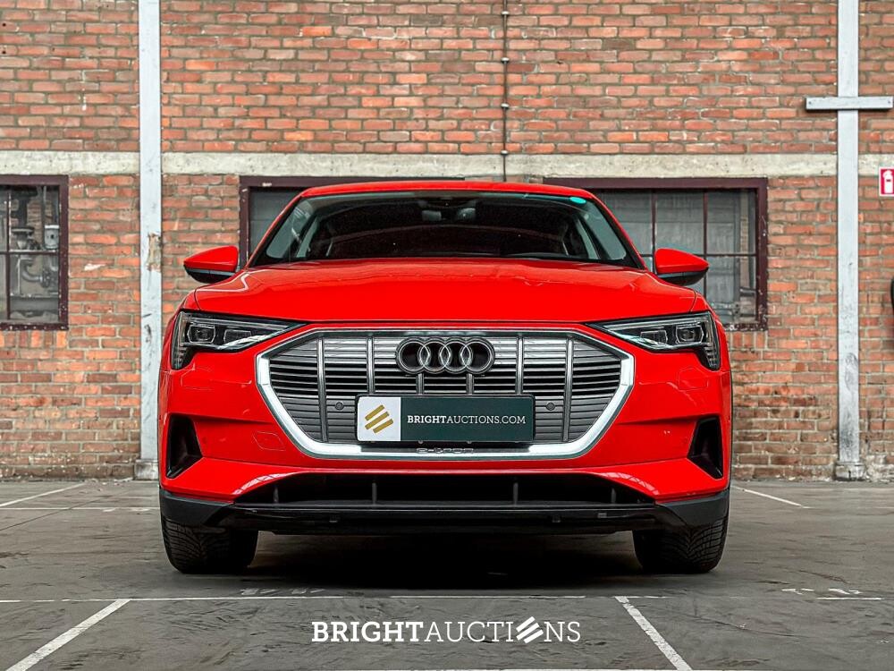 Audi e-tron 50 Quattro Edition 71 kWh 313pk 2020 (Origineel-NL), J-388-LL