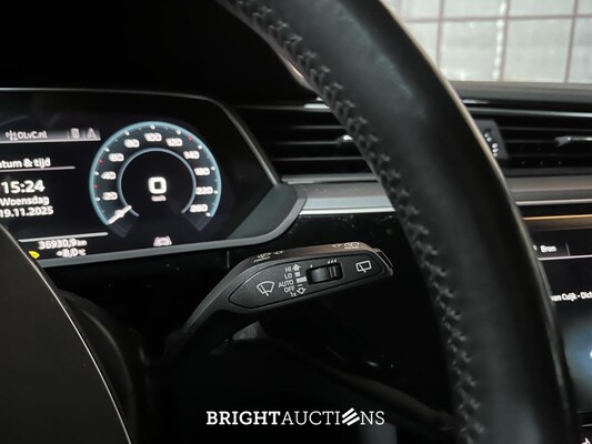 Audi e-tron 50 Quattro Edition 71 kWh 313pk 2020 (Origineel-NL), J-388-LL