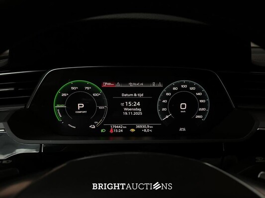Audi e-tron 50 Quattro Edition 71 kWh 313pk 2020 (Origineel-NL), J-388-LL