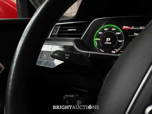 Audi e-tron 50 Quattro Edition 71 kWh 313pk 2020 (Origineel-NL), J-388-LL