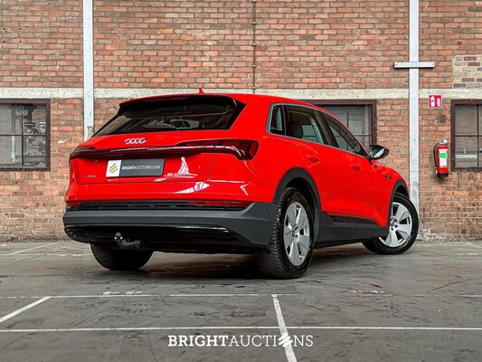 Audi e-tron 50 Quattro Edition 71 kWh 313pk 2020 (Origineel-NL), J-388-LL