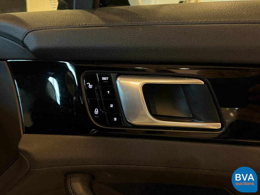 Porsche Panamera 2.9 4 E-Hybrid SportChrono 462pk 2018 -Org. NL-, SV-909-H.