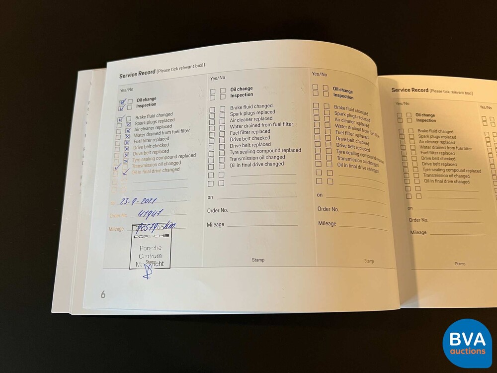 Porsche Panamera 4.0 Turbo S E-Hybrid 680PS 2018 -Org. NL-, SR-852-J.