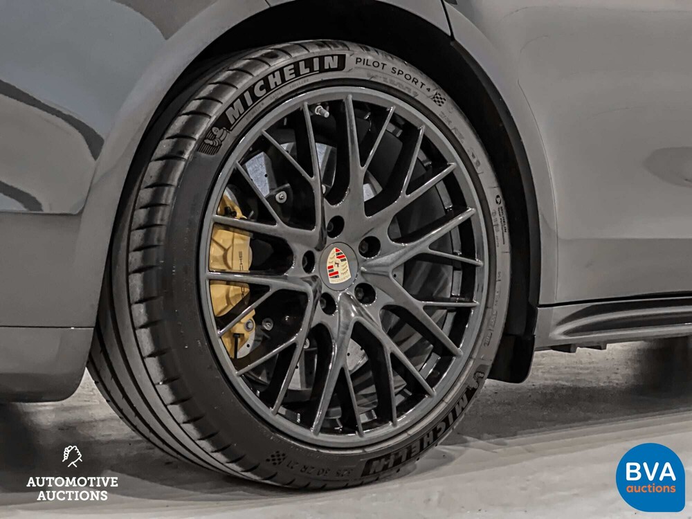 Porsche Panamera 4.0 Turbo S E-Hybrid 680PS 2018 -Org. NL-, SR-852-J.