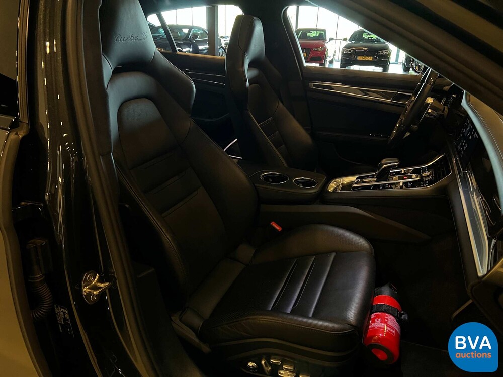 Porsche Panamera 4.0 Turbo S E-Hybrid 680PS 2018 -Org. NL-, SR-852-J.
