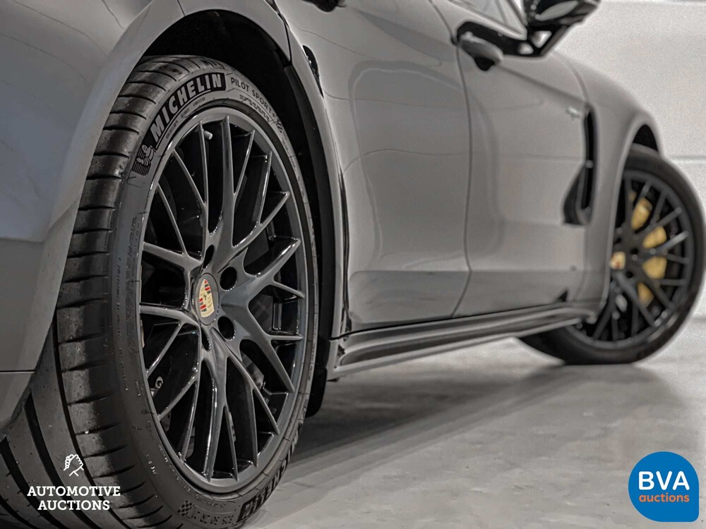 Porsche Panamera 4.0 Turbo S E-Hybrid 680PS 2018 -Org. NL-, SR-852-J.