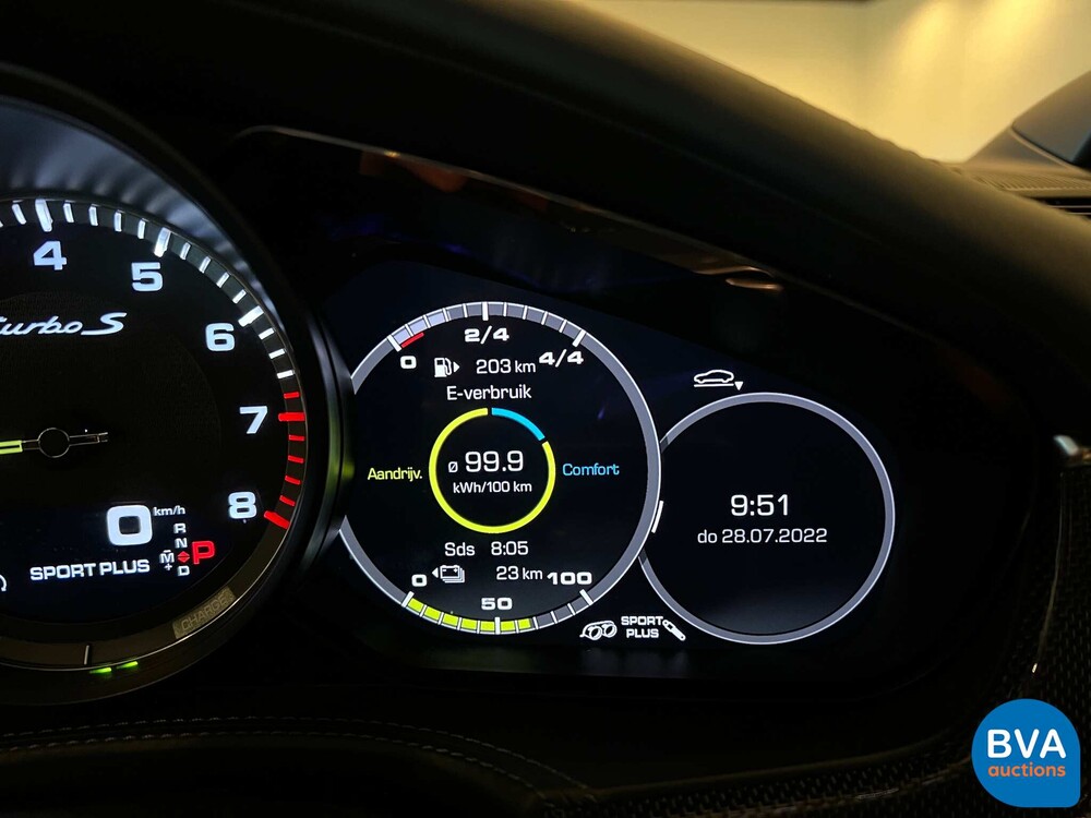 Porsche Panamera 4.0 Turbo S E-Hybrid 680PS 2018 -Org. NL-, SR-852-J.