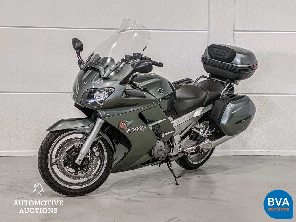 Yamaha Tour FJR 1300A 109 PS 2005, 75-MF-KK.