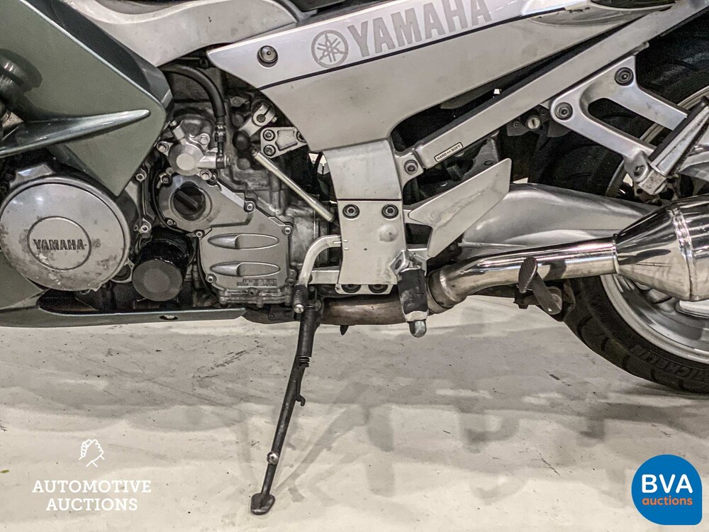 Yamaha Tour FJR 1300A 109 PS 2005, 75-MF-KK.