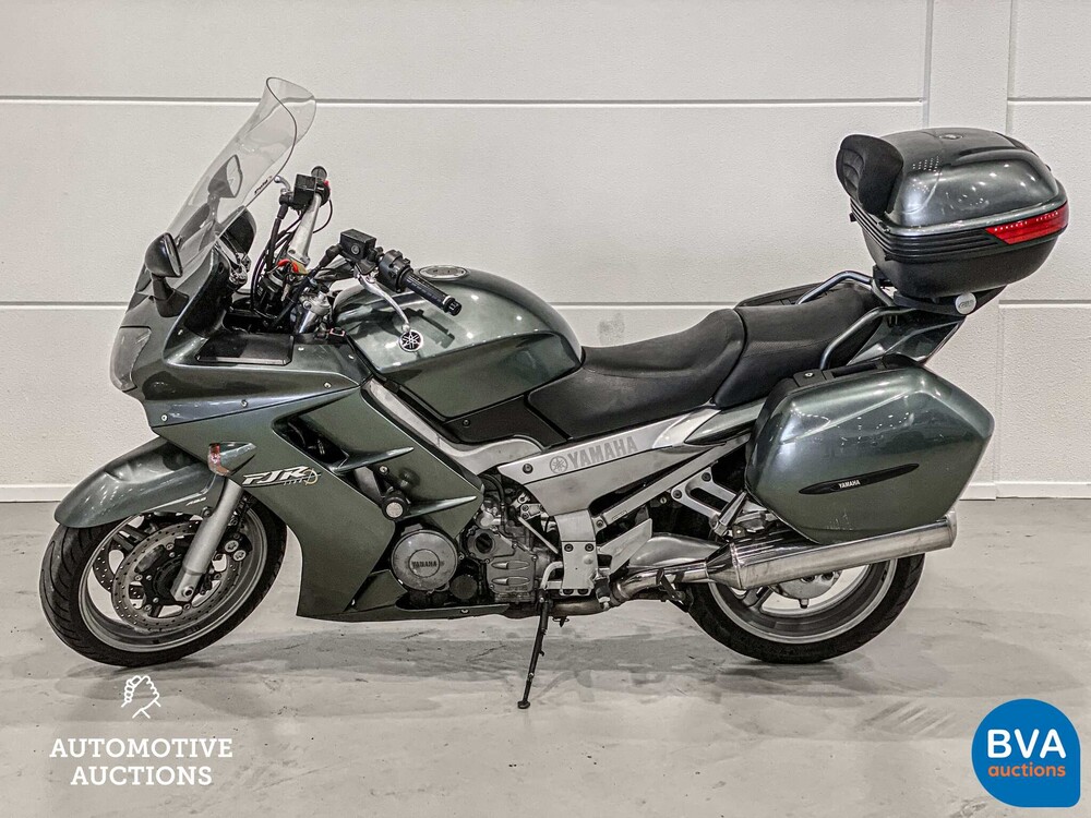 Yamaha Tour FJR 1300A 109 PS 2005, 75-MF-KK.