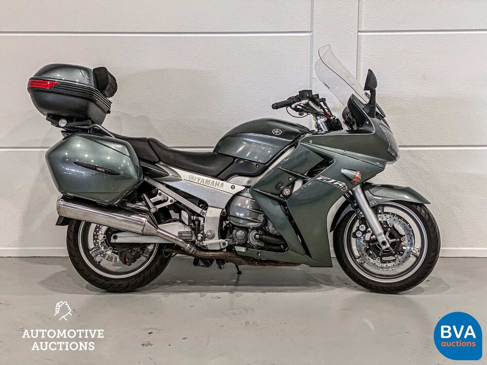 Yamaha Tour FJR 1300A 109 PS 2005, 75-MF-KK.