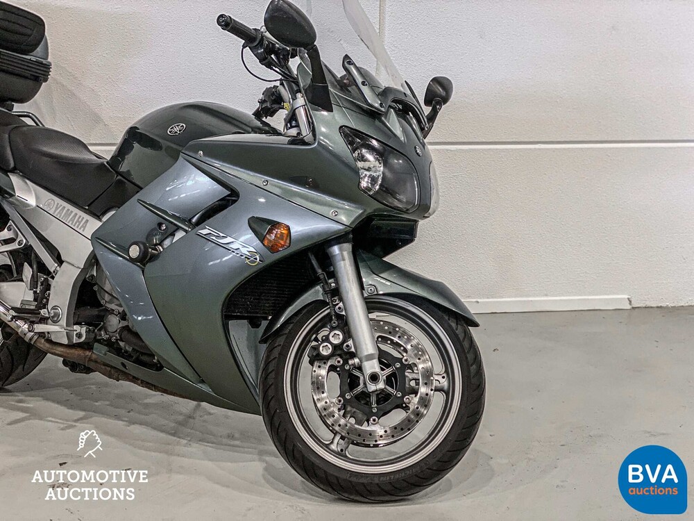 Yamaha Tour FJR 1300A 109 PS 2005, 75-MF-KK.