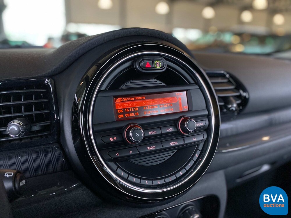 Mini Clubman 1.5D 116hp 2016 British Racing Green Mini Cooper.