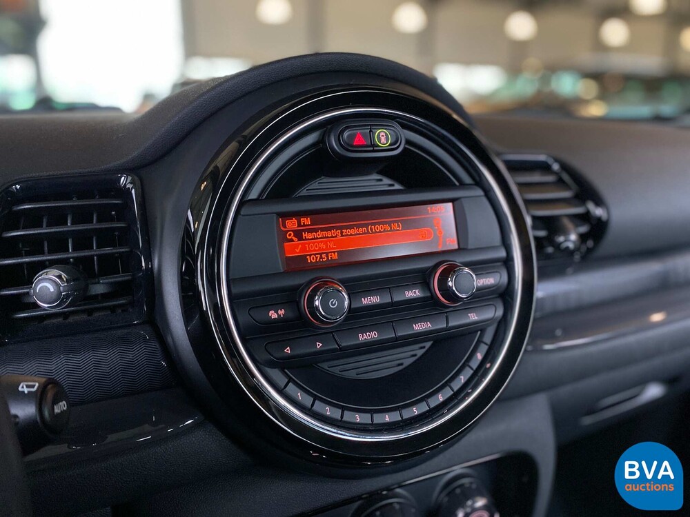 Mini Clubman 1.5D 116hp 2016 British Racing Green Mini Cooper.