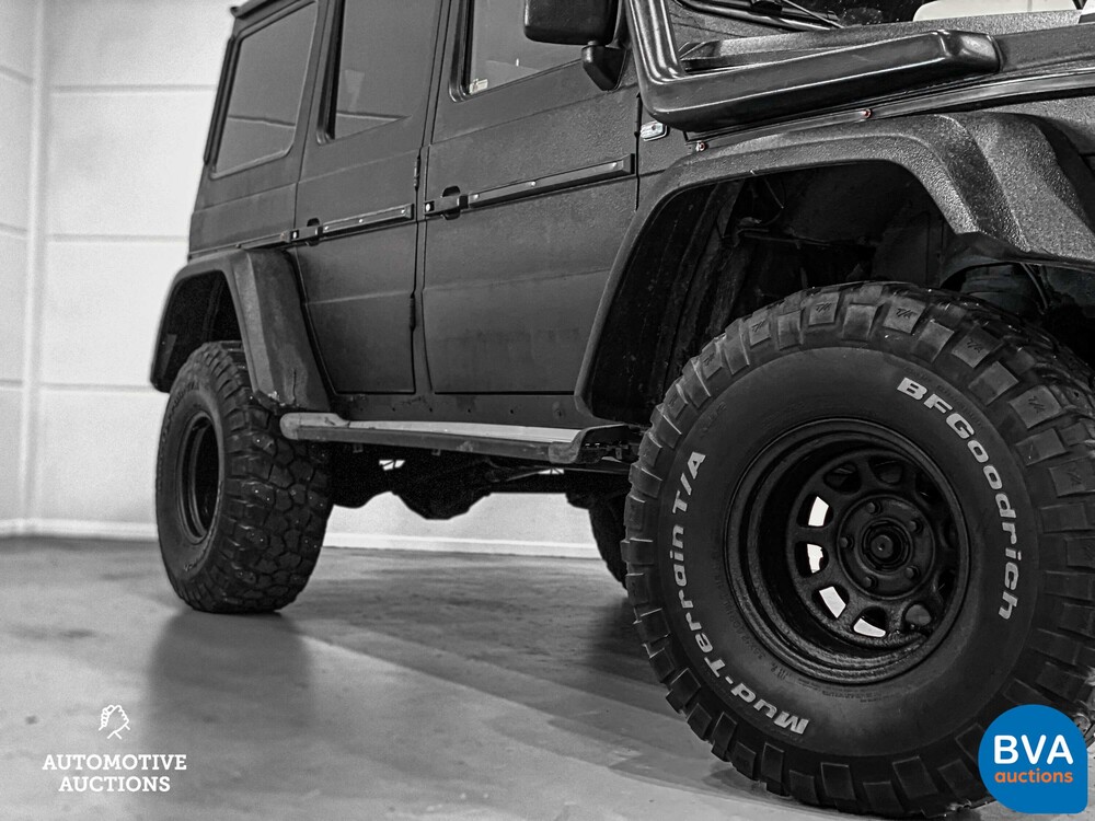 Mercedes-Benz 300TD Garrett GT32 turbo / OM606 engine G-Class (1994 model) 250hp.