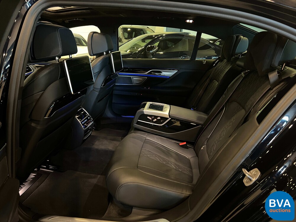 BMW 740Li xDrive M-Sport 340pk GARANTIE 7-Serie 2021, L-303-RB