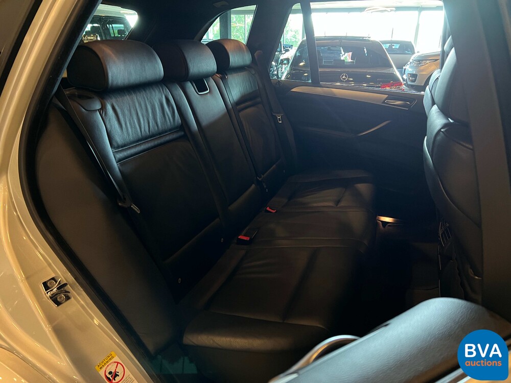 BMW X5 xDrive3.0i High Executive M-Sport 272hp 2008, 49-JKX-2.