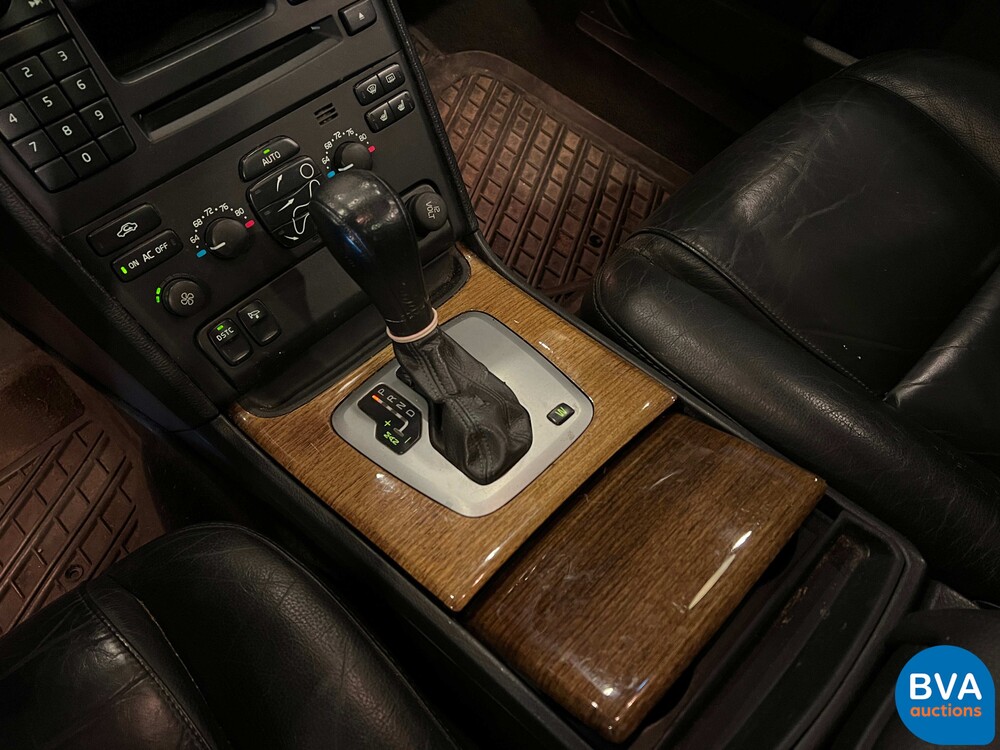 Volvo XC90 2.9 T6 272hp 2005, K-476-ZH.